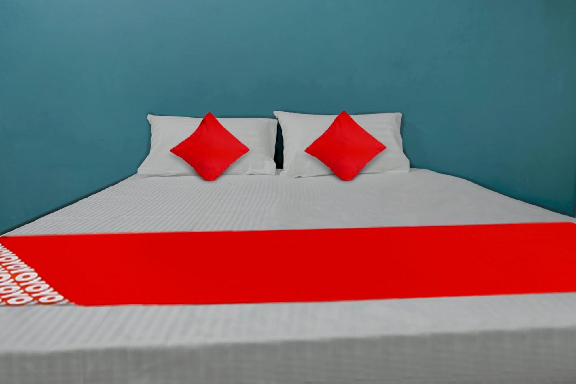 Live As Chn727 Hotel Guduvancheri Ngoại thất bức ảnh
