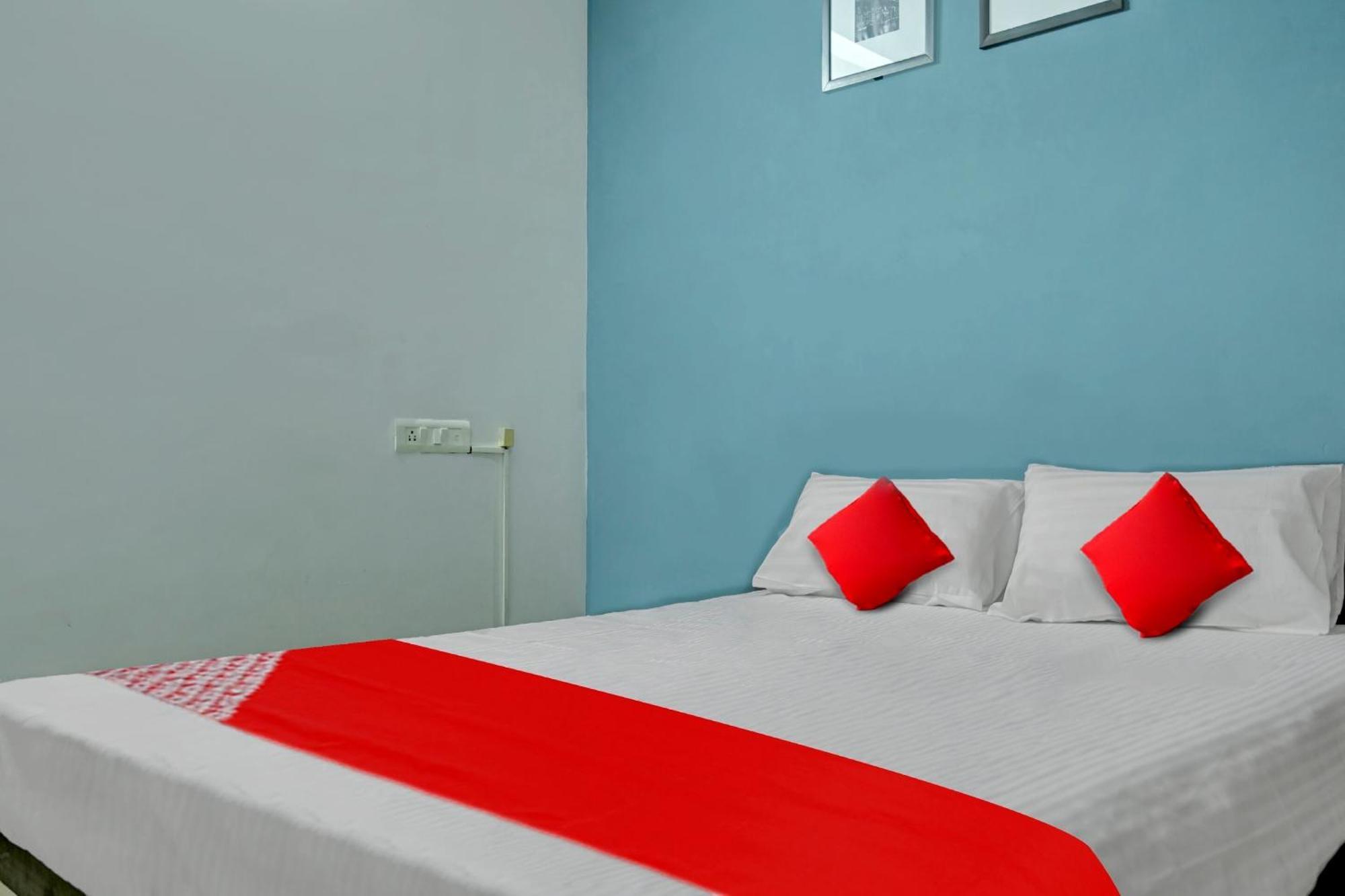 Live As Chn727 Hotel Guduvancheri Ngoại thất bức ảnh