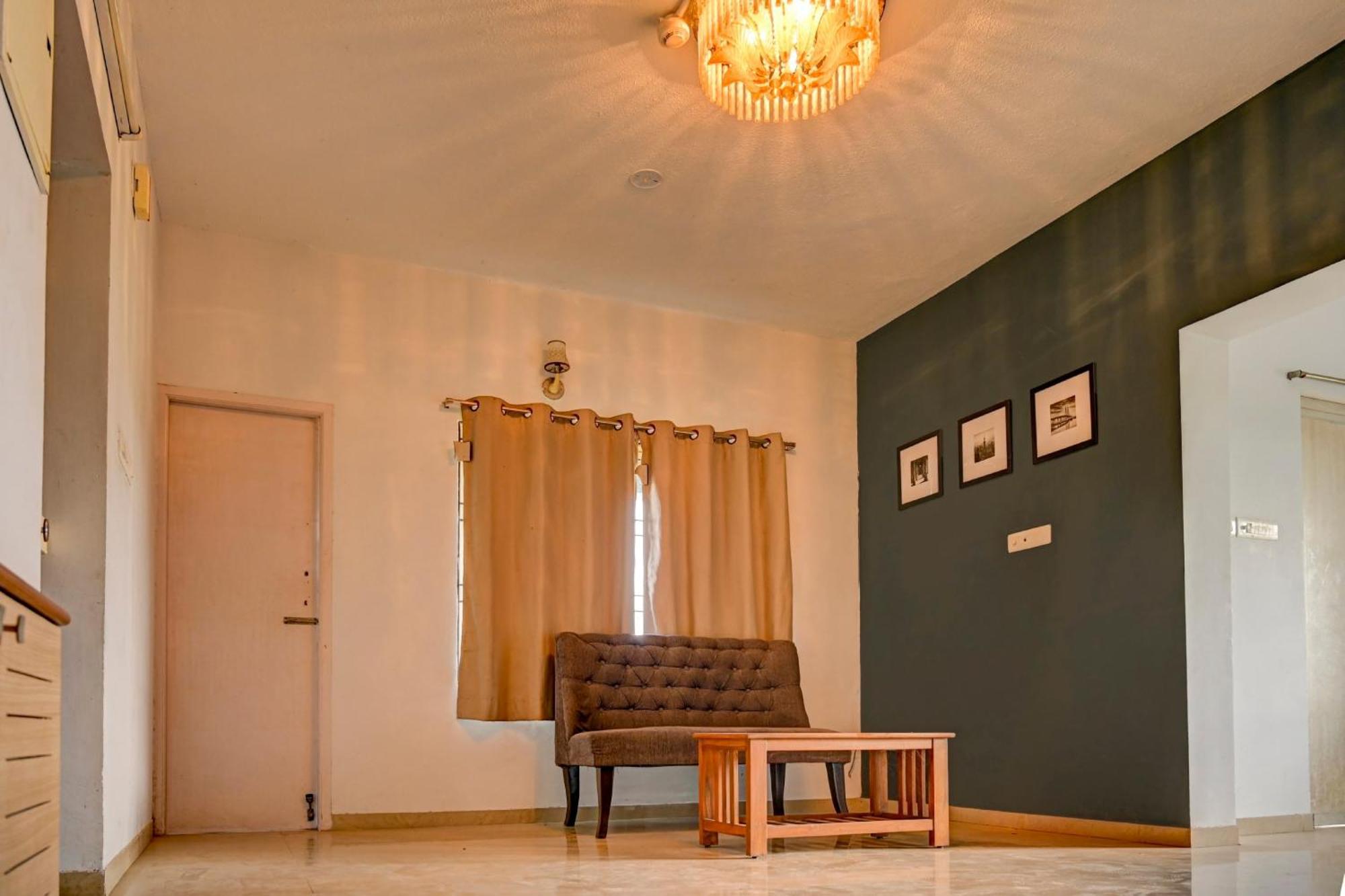 Live As Chn727 Hotel Guduvancheri Ngoại thất bức ảnh